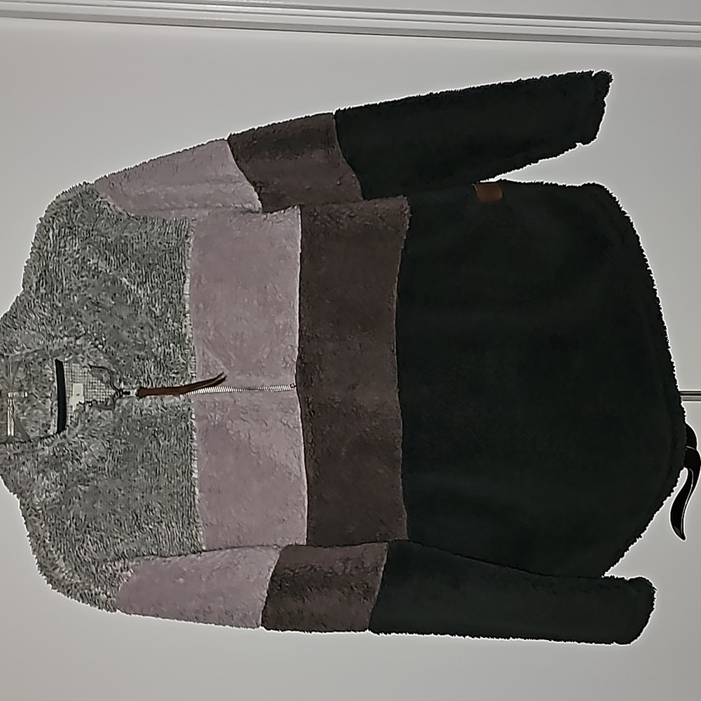 Never worn! Maurices Sherpa Fleece